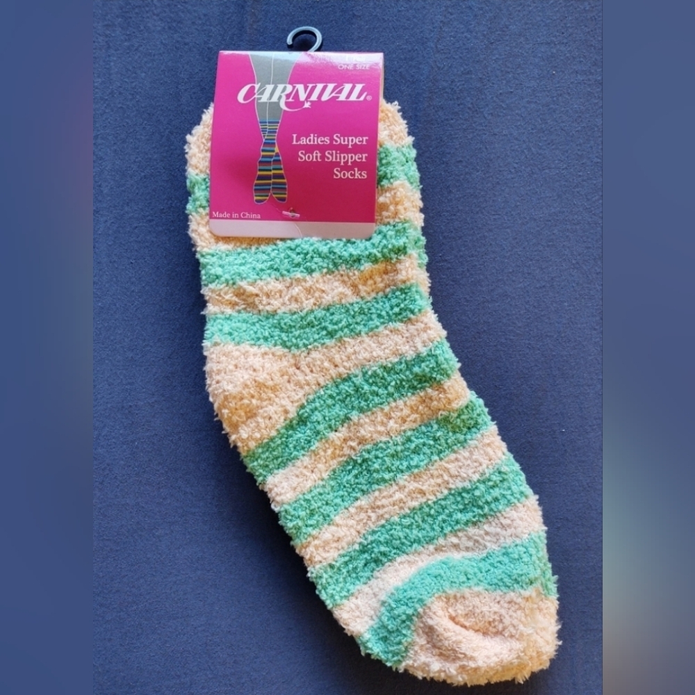 Cozy Accessory Bundle - Picture 4 of 4